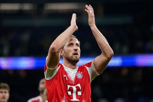 Các đội khách thăng hoa ở Champions League