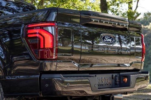 Bán tải Ford 'made in USA' cũng có thể bị áp thuế nhập khẩu tại Mỹ