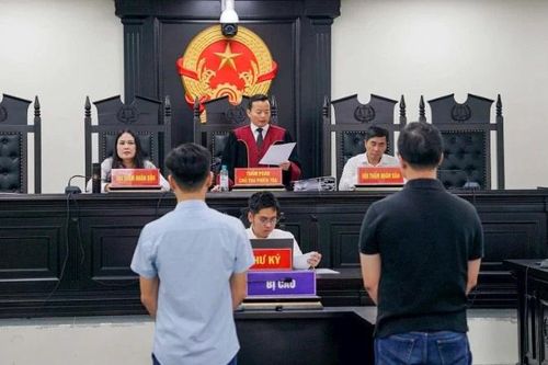 Kiến nghị xem xét trách nhiệm hình sự chủ nhà trọ trong vụ cháy khiến 15 người chết tại Trung Kính