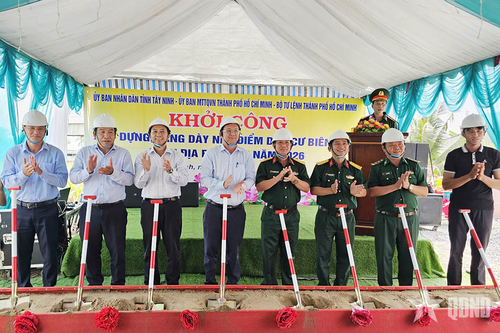 Mặt trận Tổ quốc Việt Nam TP Hồ Chí Minh phối hợp chăm lo đời sống nhân dân biên giới