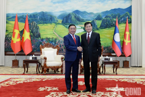 Thường trực Ban Bí thư Trần Cẩm Tú hội kiến Tổng Bí thư, Chủ tịch nước Lào Thongloun Sisoulith