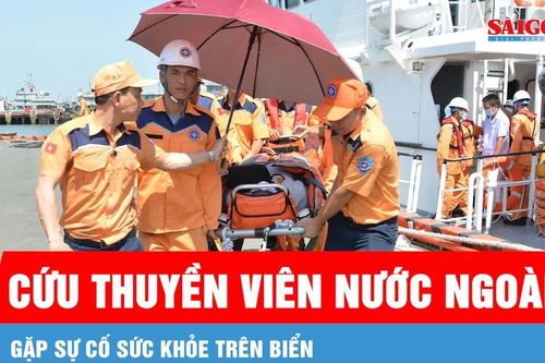 Cứu thuyền viên nước ngoài gặp sự cố sức khỏe trên biển