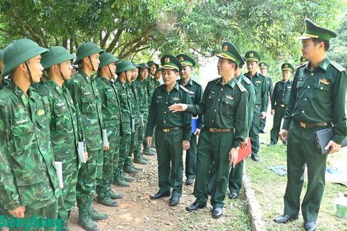 Kiểm tra công tác bảo đảm cho tiếp nhận, huấn luyện chiến sĩ mới tại Bộ đội Biên phòng tỉnh Hà Tĩnh