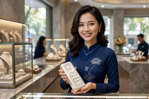 Giá bạc hôm nay 9/4/2026: Thế giới vượt 73 USD, trong nước tăng mạnh