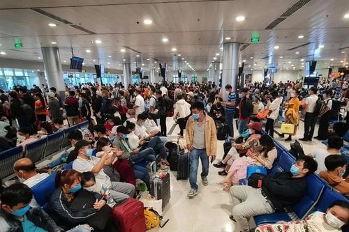 Tăng chuyến bay, tàu hỏa đi các điểm du lịch dịp 30/4-1/5