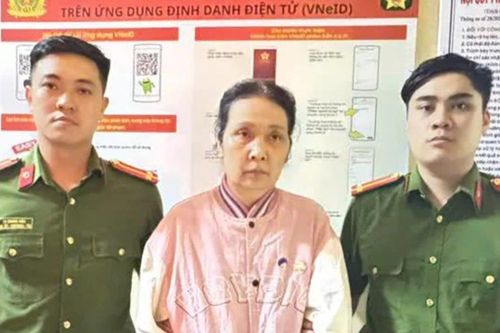 Giúp việc lén lục két sắt, 'khoắng' sạch tiền vàng của chủ nhà