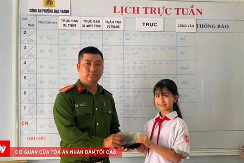 Nữ sinh lớp 6 trả lại tài sản cho người đánh rơi