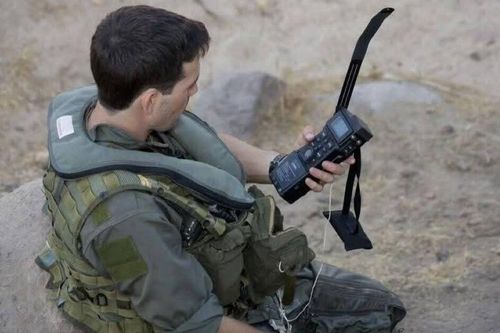 CIA dùng siêu công nghệ Ghost Murmur 'nghe' nhịp tim để định vị, giải cứu phi công F-15