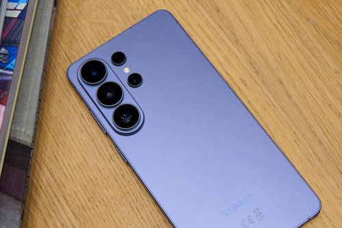 Samsung giải thích lý do 'khai tử' thiết kế vuông vức trên Galaxy S26 Ultra