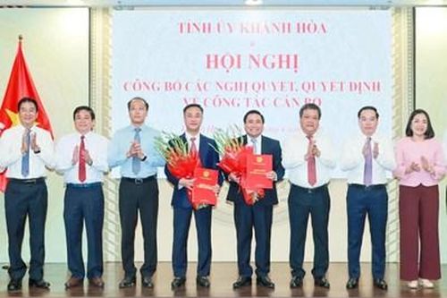 Phê chuẩn kết quả bầu chức vụ Chủ tịch HĐND và Chủ tịch UBND tỉnh Khánh Hòa