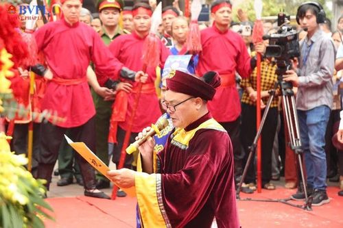 'Anh hùng dân tộc Triệu Thị Trinh - Rạng ngời trang sử vàng dân tộc'