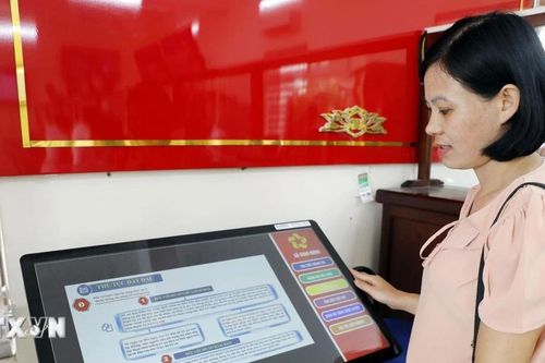 Quảng Ninh xử lý 100% thủ tục hành chính trên môi trường điện tử