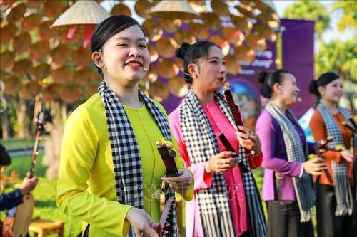 Tổ chức Hội thảo khoa học quốc gia về phát triển văn hóa Việt Nam trong kỷ nguyên mới