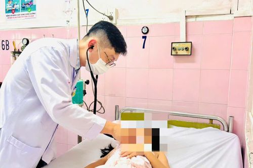 TP Hồ Chí Minh: Điều tra nguyên nhân 53 học sinh nghi ngộ độc thực phẩm