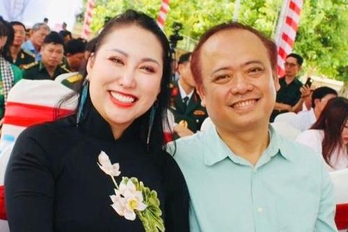 Nữ nghệ sĩ là mẹ đơn thân, U50 vẫn yêu say đắm