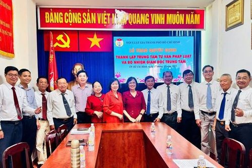 Phát huy vai trò luật gia trong hành trình đưa pháp luật vào cuộc sống