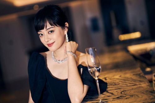 Bí kíp ăn kiêng giúp Tôn Lệ giữ dáng theo thời gian