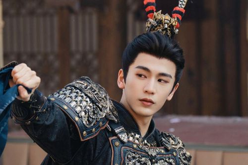 Top 6 vị tướng đẹp nhất màn ảnh Hoa Ngữ do khán giả bình chọn