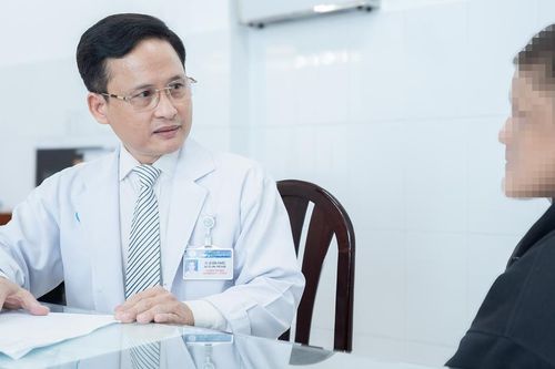 20 năm khốn khổ với căn bệnh di truyền khó chẩn đoán