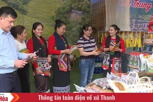 OCOP vùng cao 'cất cánh' từ mùa lễ hội
