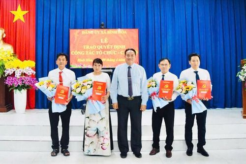 Xã Bình Hòa thu ngân sách trên địa bàn đạt 1,3 tỷ đồng