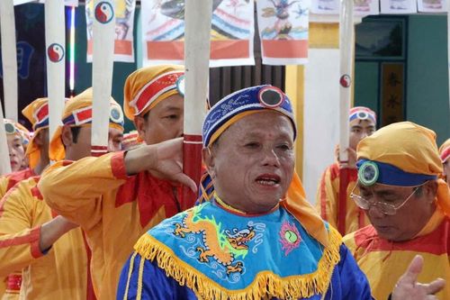 Viết tiếp dòng chảy văn hóa biển