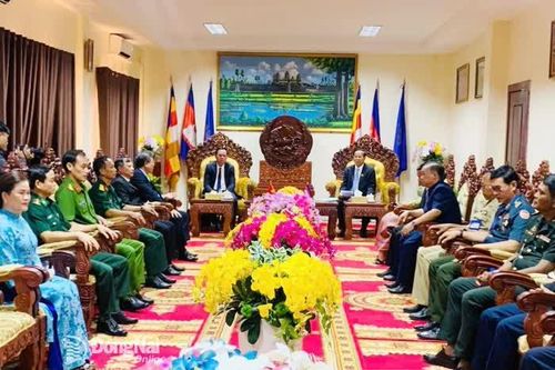 Đoàn công tác tỉnh Đồng Nai thăm, chúc Tết Chol Chnam Thmay tại tỉnh Mondulkiri