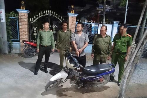 Nhanh chóng khống chế, bắt đối tượng đâm nam thanh niên tử vong tại sân bóng chuyền