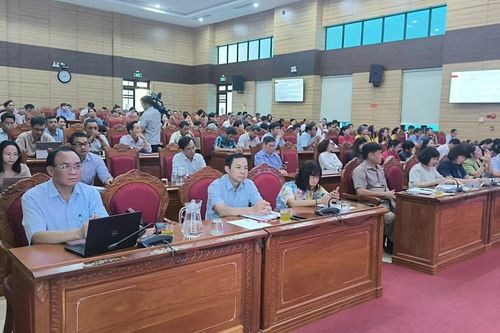 Văn nghệ sĩ Gia Lai trước yêu cầu của Nghị quyết Ðại hội XIV