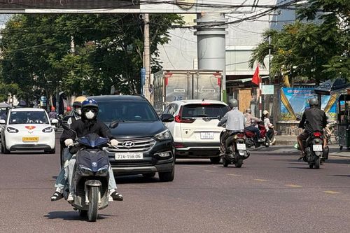 Thời tiết Gia Lai ngày 10-4: Nơi nắng nóng gay gắt, nơi có mưa rào và giông