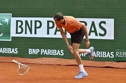 Monte Carlo: Trận thua thảm hại của tay vợt Nga Medvedev