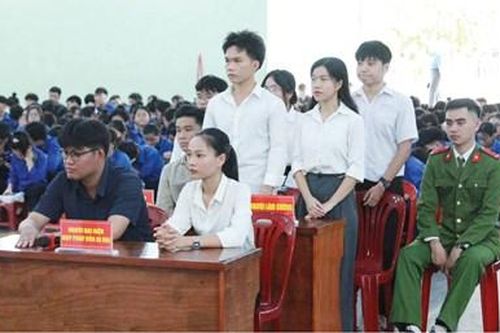 Nơi 'ươm mầm' bản lĩnh pháp lý cho sinh viên