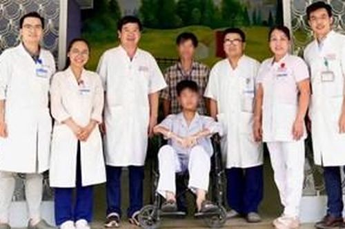 Phẫu thuật thành công ca u ác tính xương hàm cho bệnh nhi 14 tuổi
