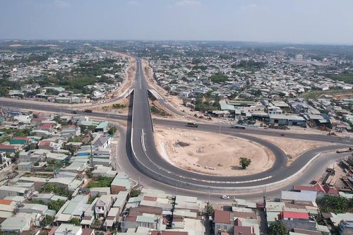 Đồng Nai đẩy nhanh thi công loạt dự án giao thông kết nối sân bay Long Thành