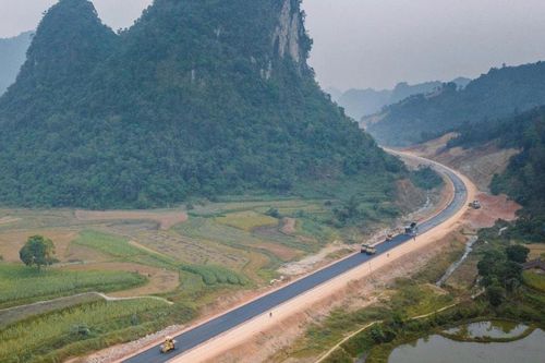 Gỡ nút thắt, đưa cao tốc Đồng Đăng - Trà Lĩnh tăng tốc về đích