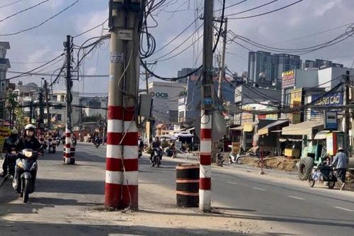 Thót tim vượt gần 200 chướng ngại vật trên đường Nguyễn Thị Định