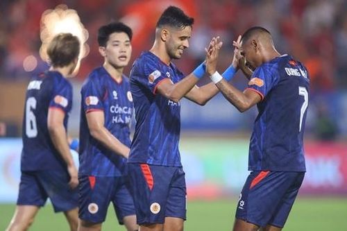 Cuộc đua vô địch V.League 2025/2026: Lợi thế của Công an Hà Nội