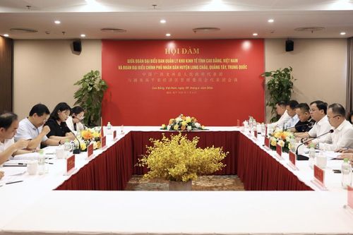 Ban Quản lý Khu kinh tế tỉnh hội đàm với đoàn đại biểu Chính phủ nhân dân huyện Long Châu, Quảng Tây (Trung Quốc)