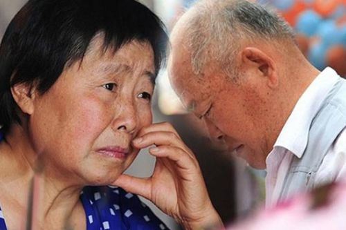 Về già, cha mẹ khôn ngoan tuyệt đối không giao 3 thứ này cho con: Vừa mất tiền vừa mất chỗ dựa