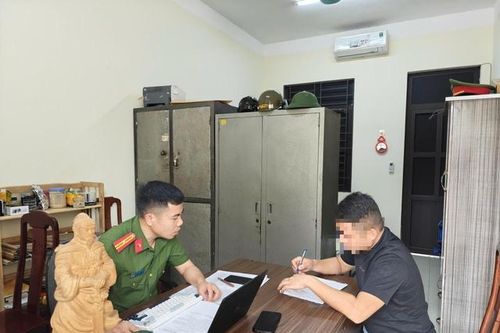 Công an mời người bố đánh con đến trụ sở làm việc