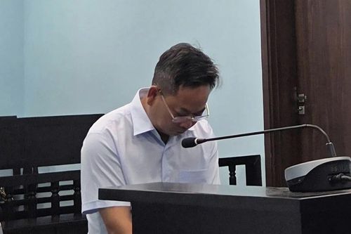 Mánh khóe lừa đảo xin việc của gã đàn ông không có việc làm