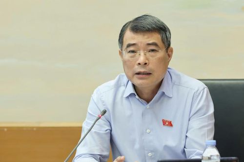 Thủ tướng: Không chấp nhận tăng trưởng nóng, tăng trưởng cao đánh đổi bất ổn về vĩ mô