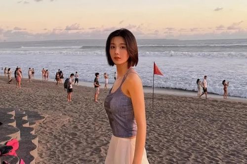 Tình cảnh của nữ thần Waterbomb