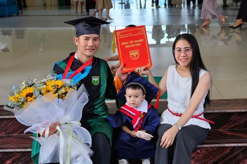 Một trường Y ở TP.HCM tăng 250% số tiến sĩ tốt nghiệp sau đại học