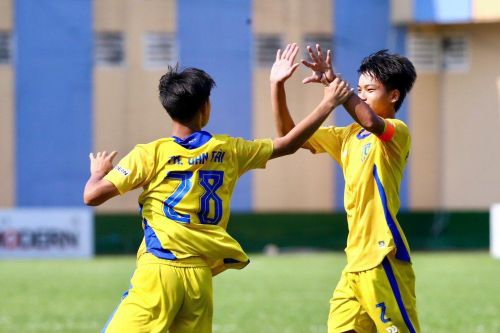 SLNA và Tây Ninh vào bán kết U15 Quốc gia