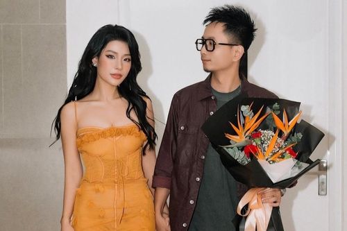 7 năm cưới của Rhymastic và vợ hot girl