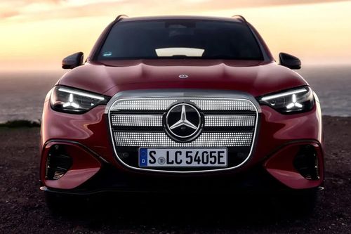 Mercedes-Benz thật sự gặp khó vì xe điện