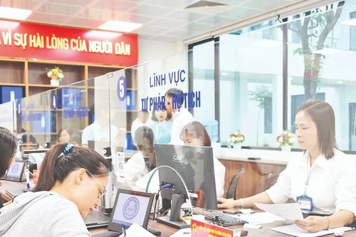 Bài 1: Thống nhất tư tưởng, tăng sức chiến đấu cho cả nhiệm kỳ