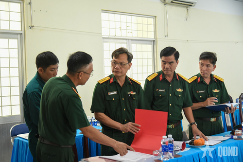 Cần Thơ: Nâng cao năng lực tác chiến 'vòm phòng không bền vững'