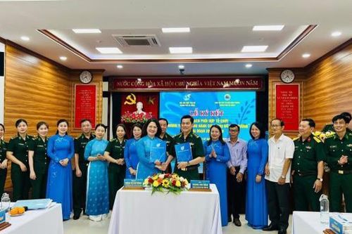 Phối hợp chăm lo phụ nữ biên cương, nâng cao hiệu quả quản lý vùng biển